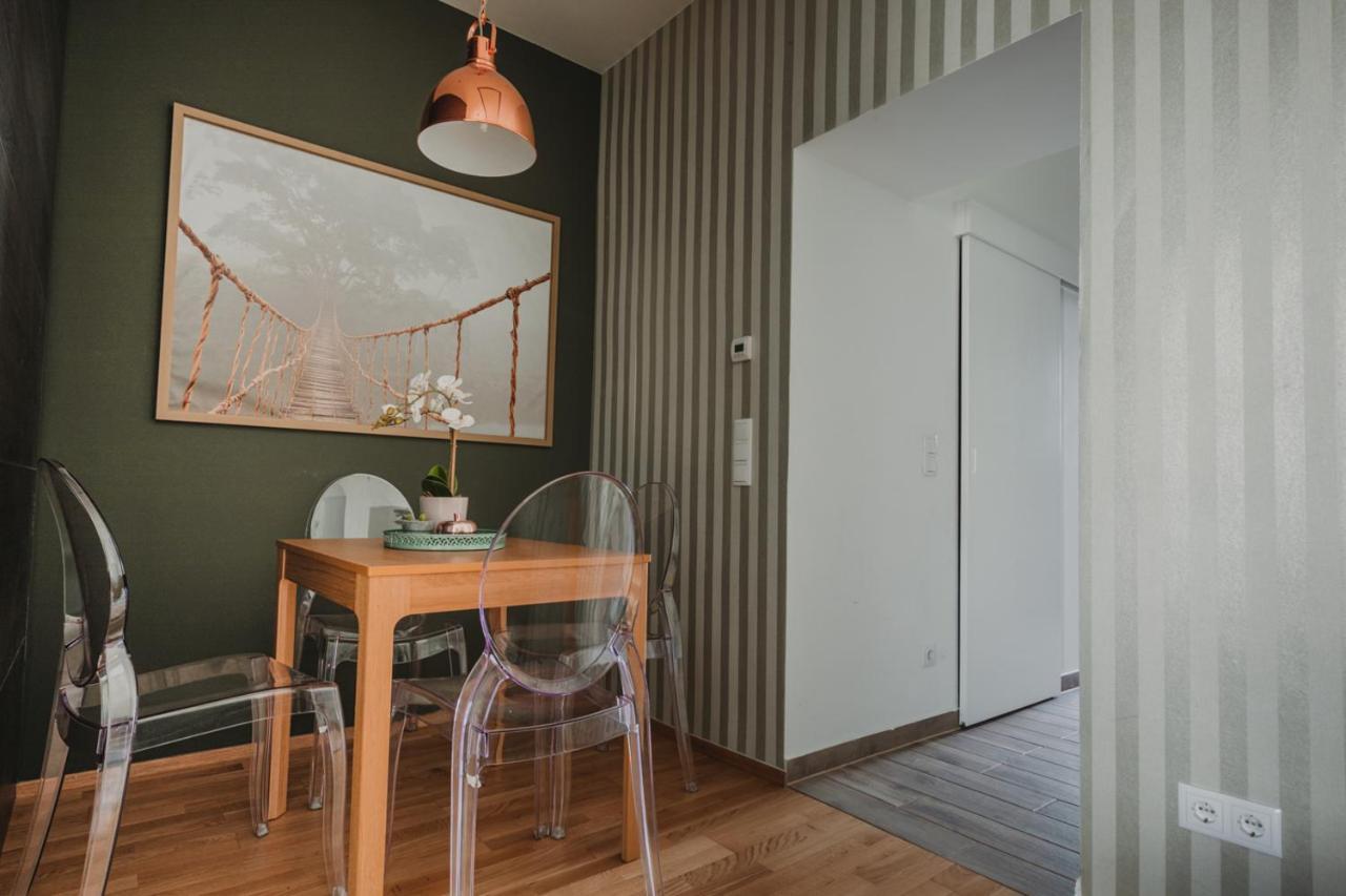 Zeus Design Apartments Lovely Home Wina Bagian luar foto